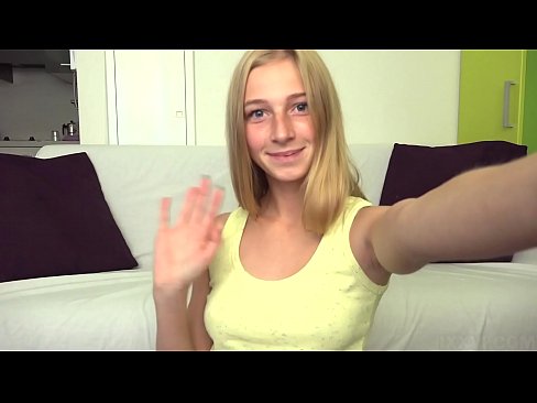 ❤️ Cuando estoy aburrida me masturbo perezosamente mi coño rosa ❤️❌ Video de sexo en es.slowheat.top ❌️